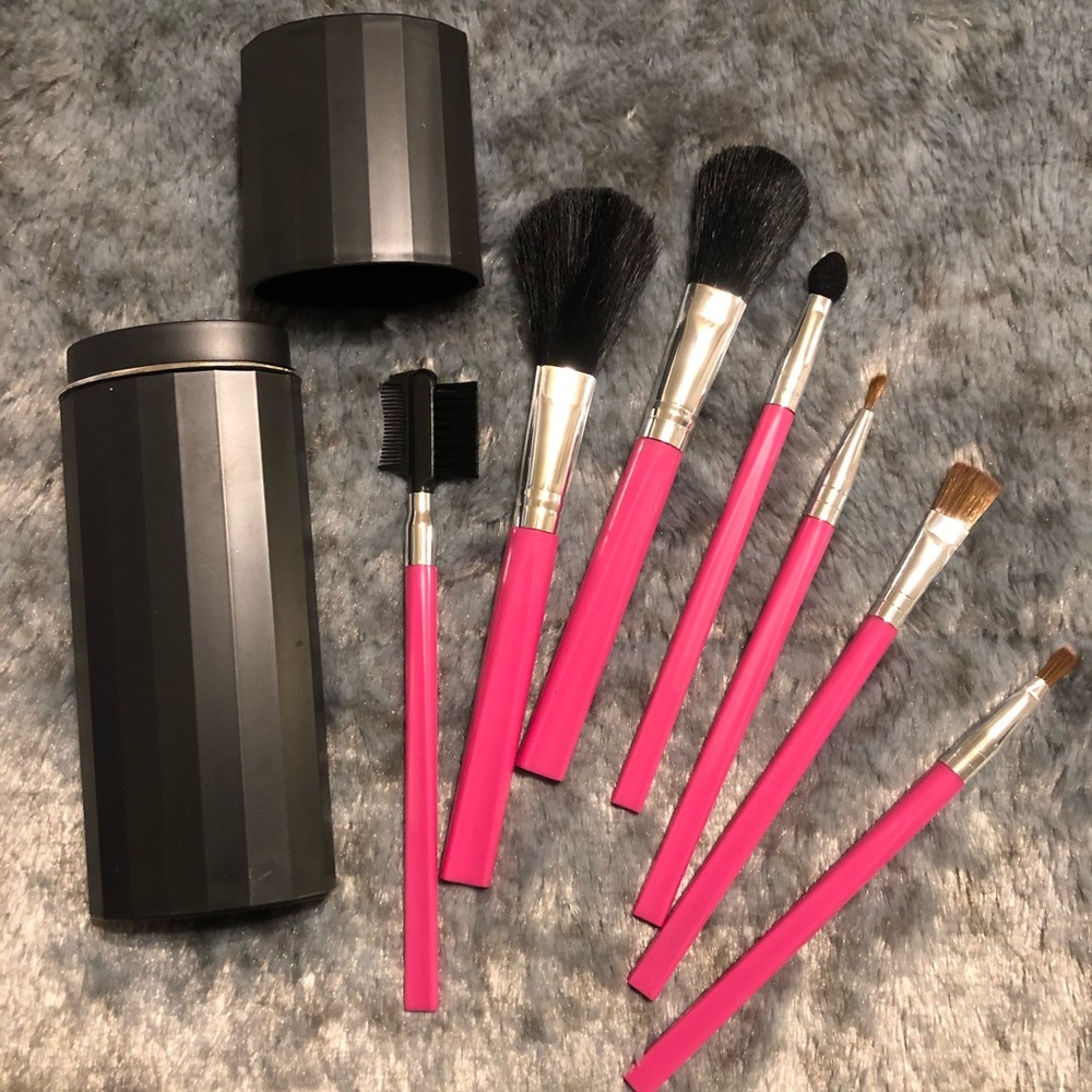 Make up brushes